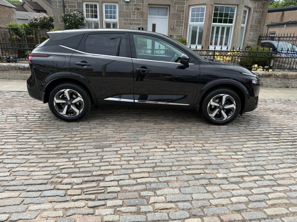 Nissan Qashqai Suv SK22FTC Black #4