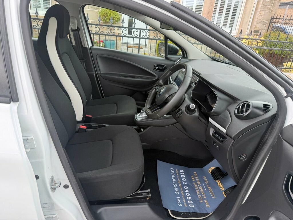Renault Zoe Hatchback SV20ODA White #2