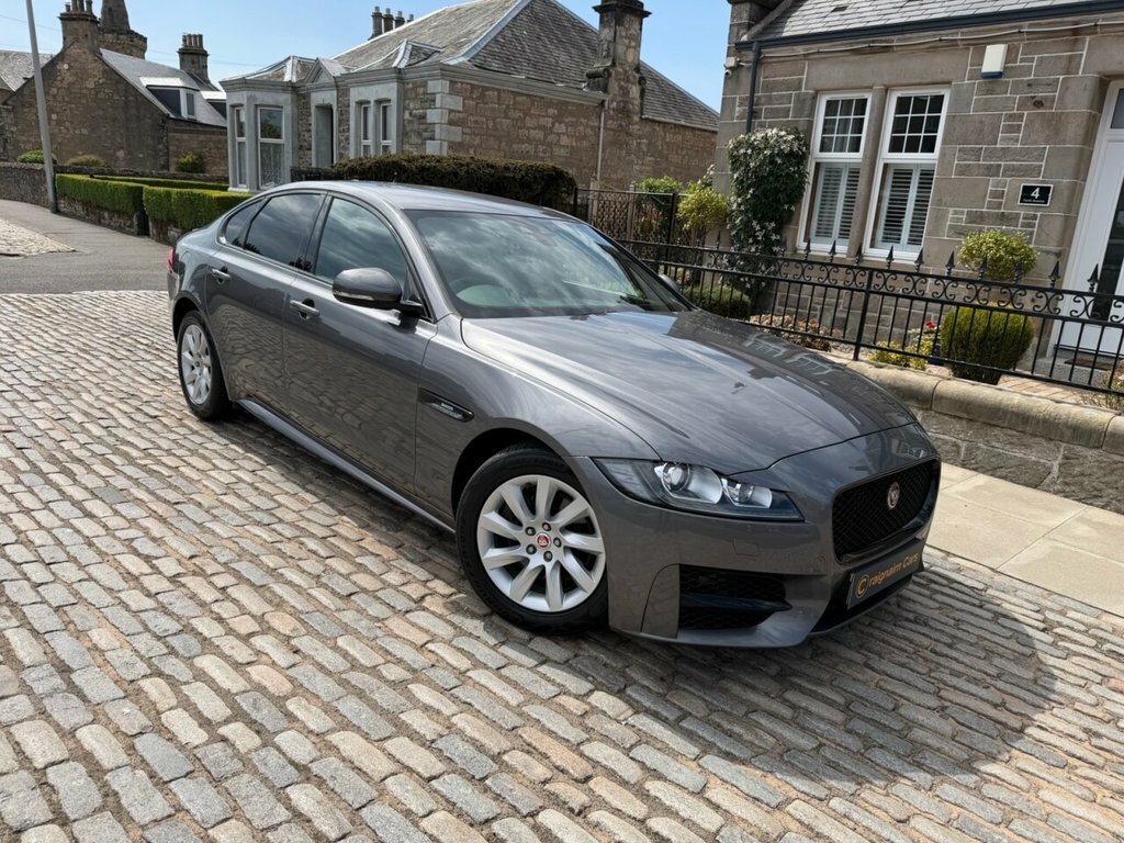 Jaguar XF Saloon Grey