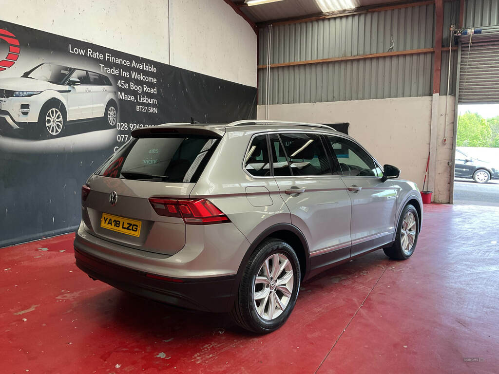 Volkswagen Tiguan 1.4 Tsi 125 Se YA18LZG Silver #3