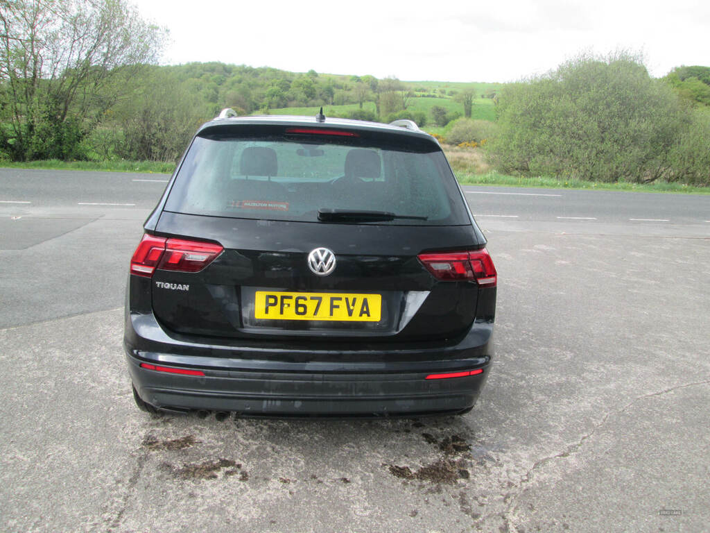 Volkswagen Tiguan 2.0 Tdi 150 Se Nav PF67FVA Black #6