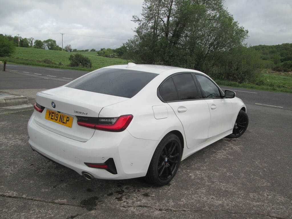 BMW 3 Series 320D Sport Step YE19NLP White #4
