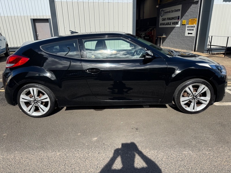 Hyundai Veloster 1.6Gdi 16V 140Bhp Sport Black #2