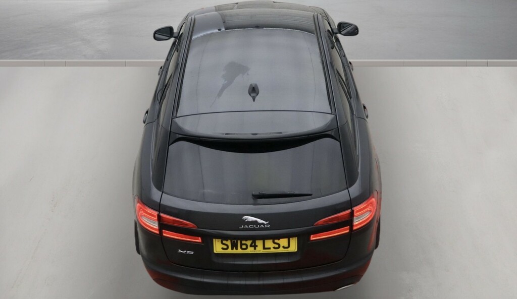 Jaguar XF 2.2 D R-sport Grey
