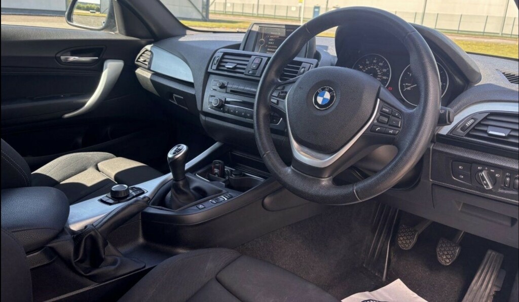 BMW 1 Series 2.0 116D Sport LN64ENP Black #5