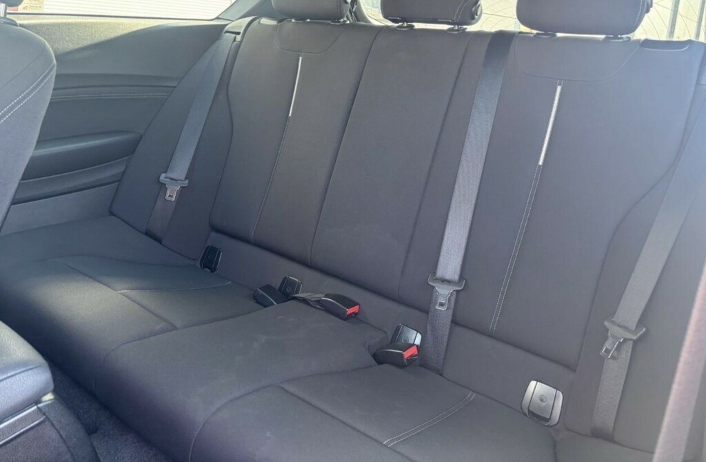 BMW 1 Series 2.0 116D Sport LN64ENP Black #4