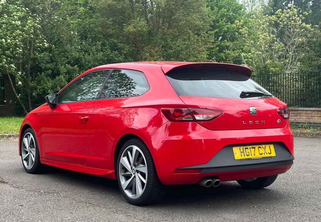 Seat Leon Hatchback 2.0 Tdi Fr Titanium Sport Coupe Euro 6 HG17CXJ Red #2