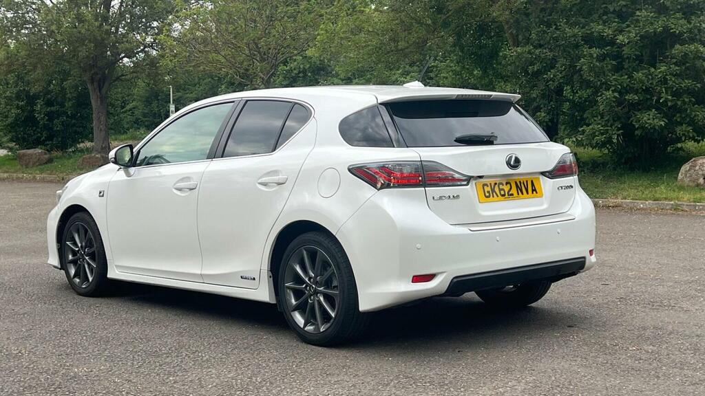 Lexus CT Hatchback 1.8 200H F Sport Cvt Euro 5 Ss 2 White #5