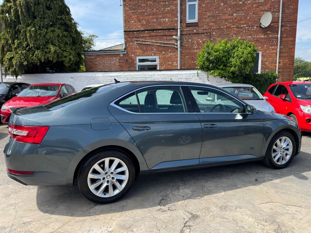 Skoda Superb 1.6 Tdi Se Dsg Euro 6 Ss Grey #4