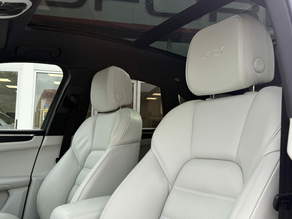 Porsche Macan Gts #4