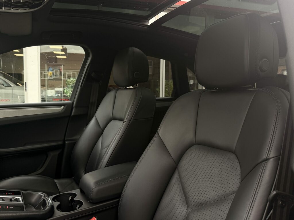 Porsche Macan 2.9T S Blue #3