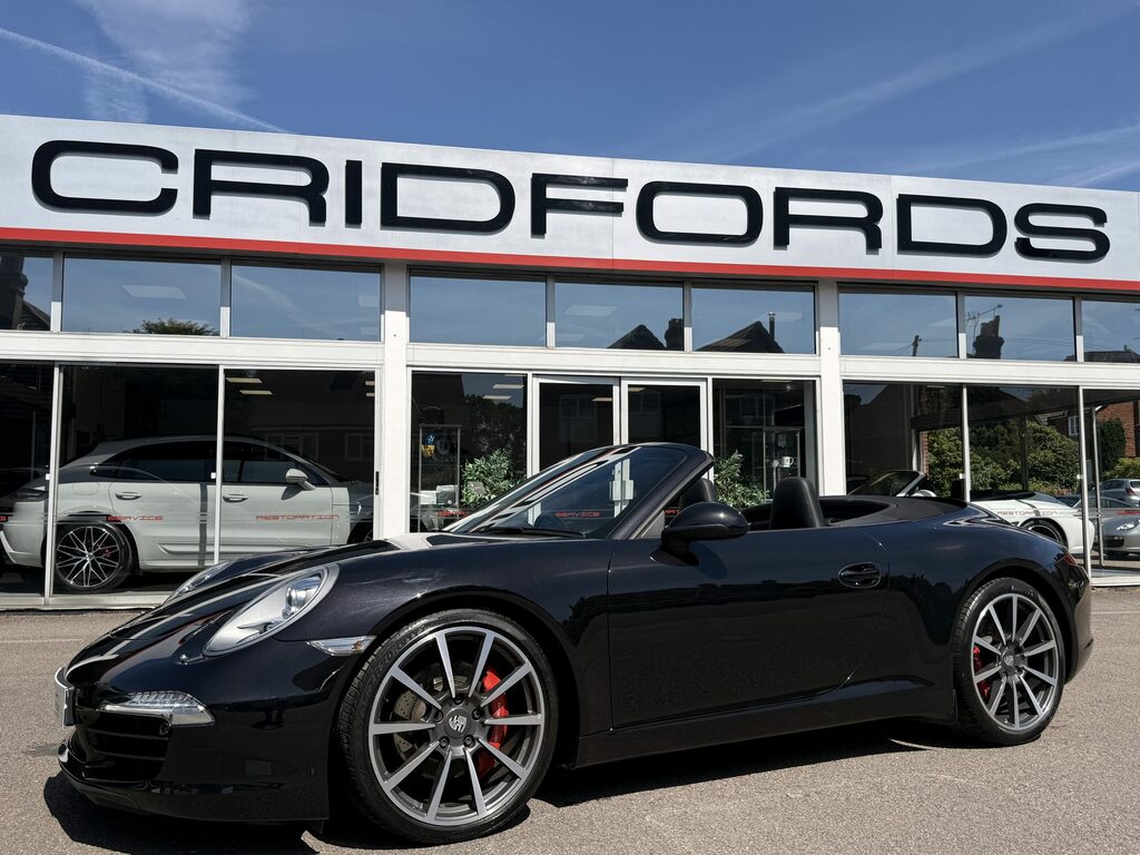 Porsche 911 S Black