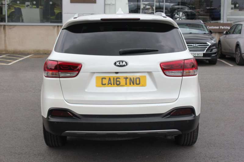 Kia Sorento 2.2 Crdi Kx-4 - 2016 Ca16tno White #5