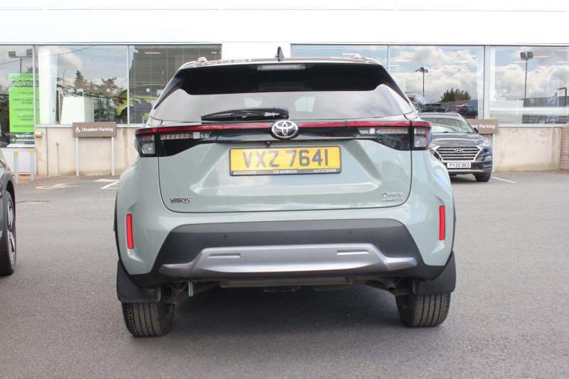 Toyota Yaris Cross 1.5 Hybrid Premiere Edition Awd Cvt - 2024 VX VXZ7641 Green #5