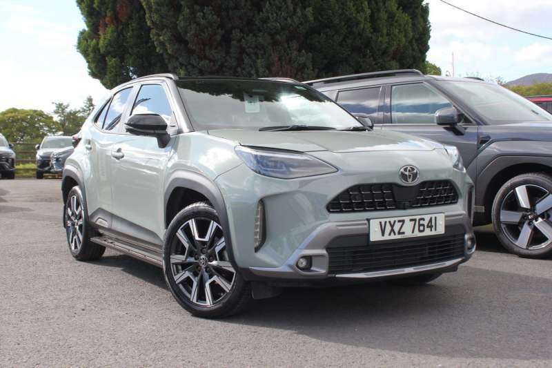 Toyota Yaris Cross 1.5 Hybrid Premiere Edition Awd Cvt - 2024 VX Green