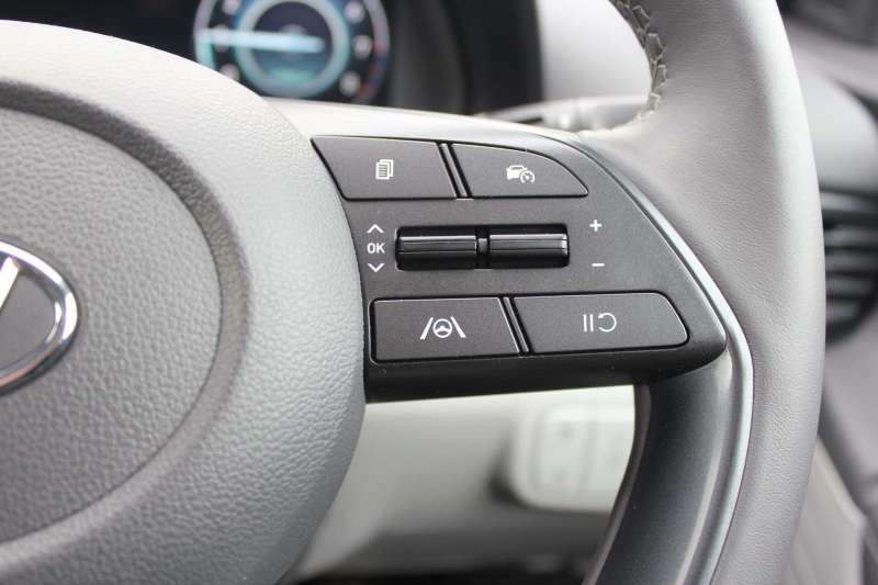 Hyundai Bayon 1.0 Bayon Se Grey #32