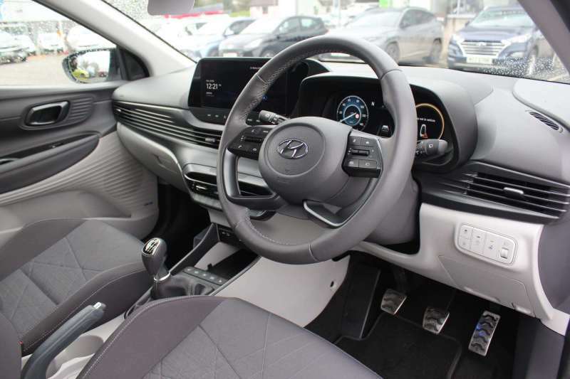 Hyundai Bayon 1.0 Bayon Se Grey #10