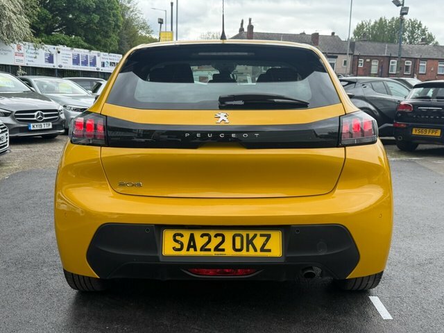 Peugeot 208 Hatchback SA22OKZ Yellow #5
