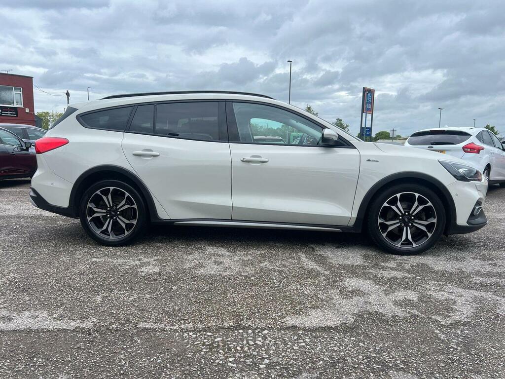 Ford Focus Estate 1.5T Ecoboost Active X Euro 6 Ss EP19LHL White #5
