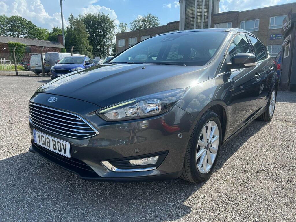 Ford Focus Hatchback 1.0T Ecoboost Titanium Euro 6 Ss YG18BDV Grey #3