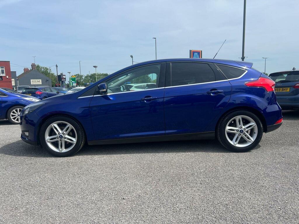 Ford Focus Hatchback 1.0T Ecoboost Zetec Euro 6 Ss 20 YY15VOM Blue #6