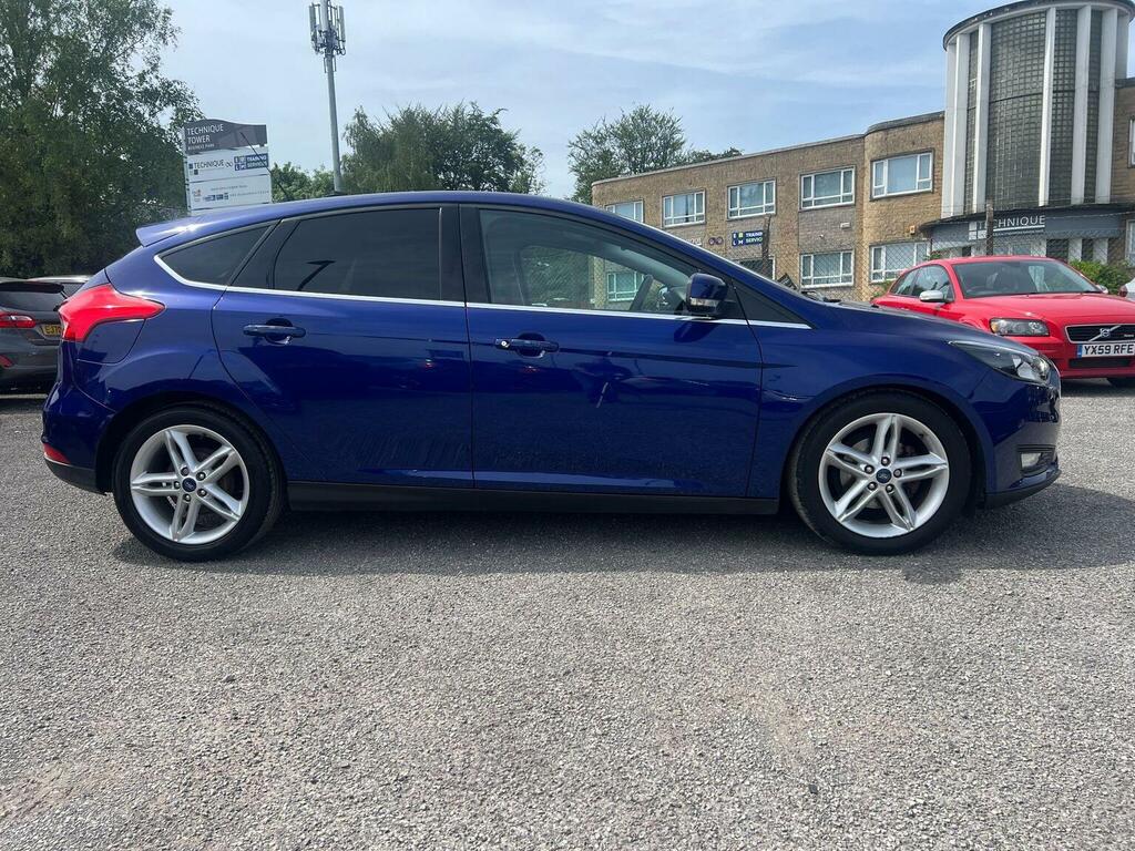 Ford Focus Hatchback 1.0T Ecoboost Zetec Euro 6 Ss 20 YY15VOM Blue #5