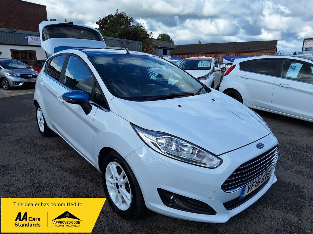 Ford Fiesta 1.25 Zetec White Edition Hatchback Manu White