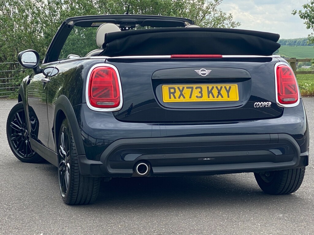 Mini Convertible Cooper Exclusive - Virtual Cockpit Apple Ca Black #3