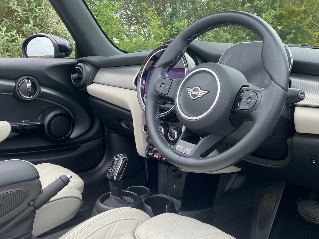 Mini Convertible Cooper Exclusive - Virtual Cockpit Apple Ca Black #4