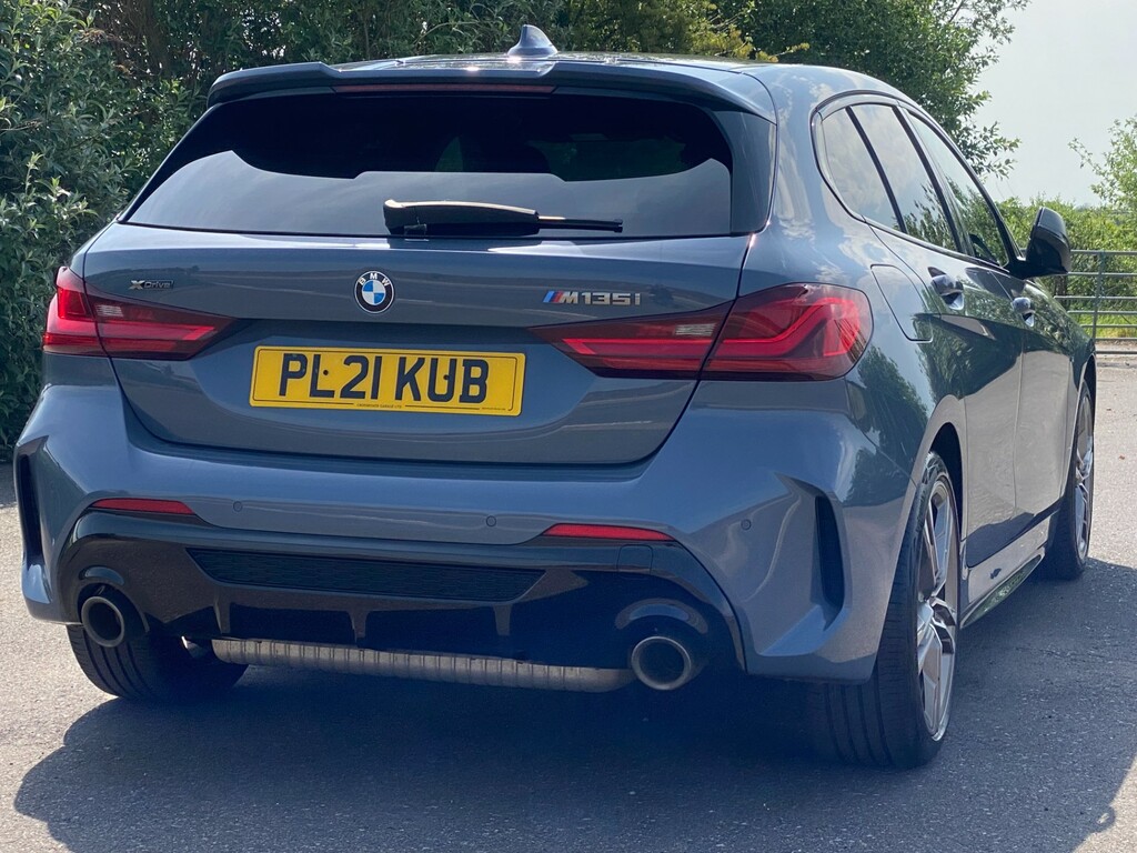 BMW M1 M135i Xdrive Black #18