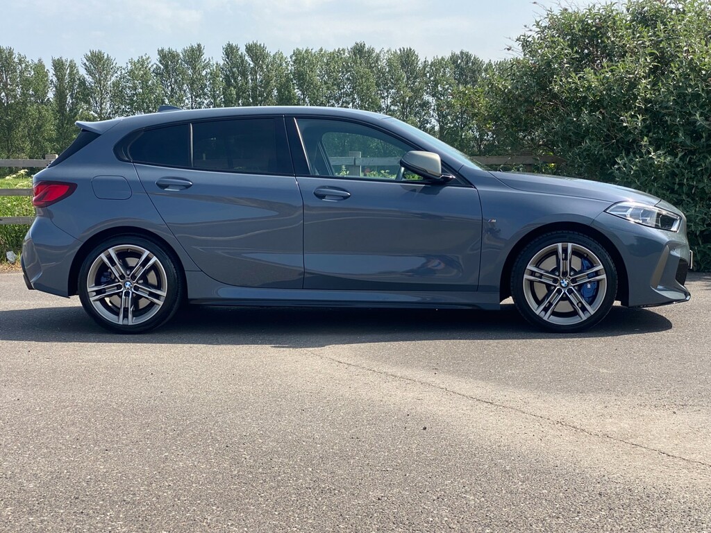 BMW M1 M135i Xdrive Black #19
