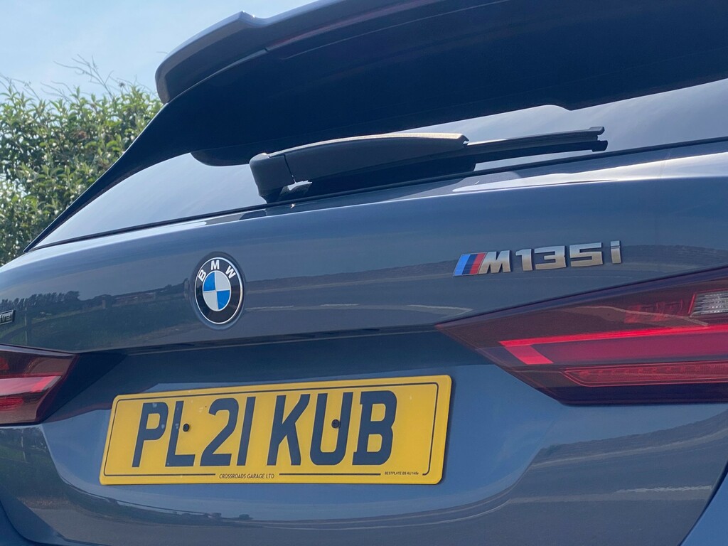 BMW M1 M135i Xdrive Black #21