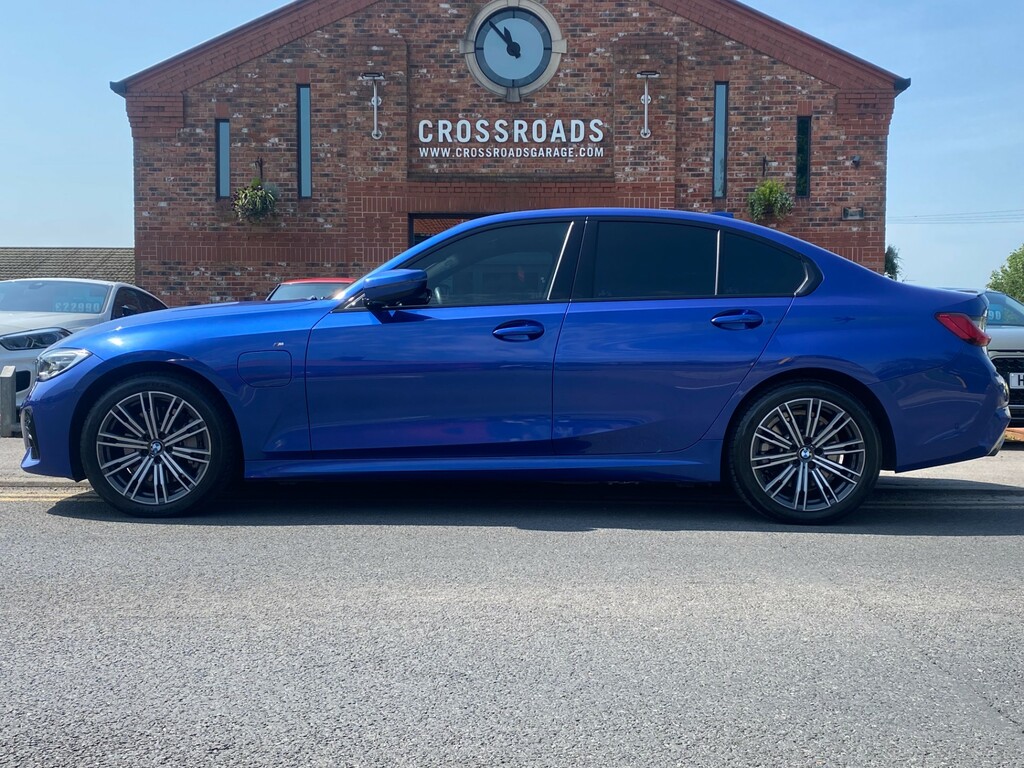 BMW 3 Series M Sport - Virtual Cockpit Apple Carplay R NA69OXL Blue #2