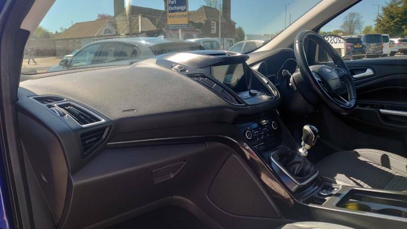 Ford Kuga 2.0 Tdci Titanium 2Wd - 2017 67 GM67LJV Blue #5