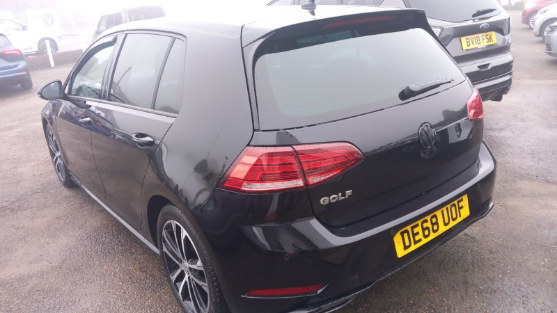 Volkswagen Golf 1.5 Tsi Evo 150 R-line - 2018 68 DE68UOF Black #6