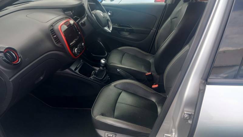 Renault Captur 1.5 Dci 90 Signature Nav - 2016 16 GM16GGJ Black #6