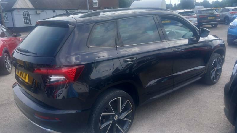 Skoda Karoq 1.5 Tsi Sport Line Dsg - 2020 70 MW70WJV Black #5