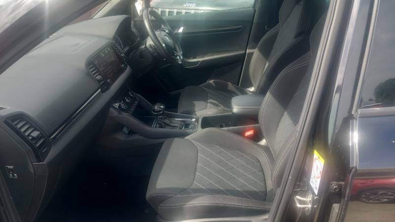 Skoda Karoq 1.5 Tsi Sport Line Dsg - 2020 70 MW70WJV Black #6