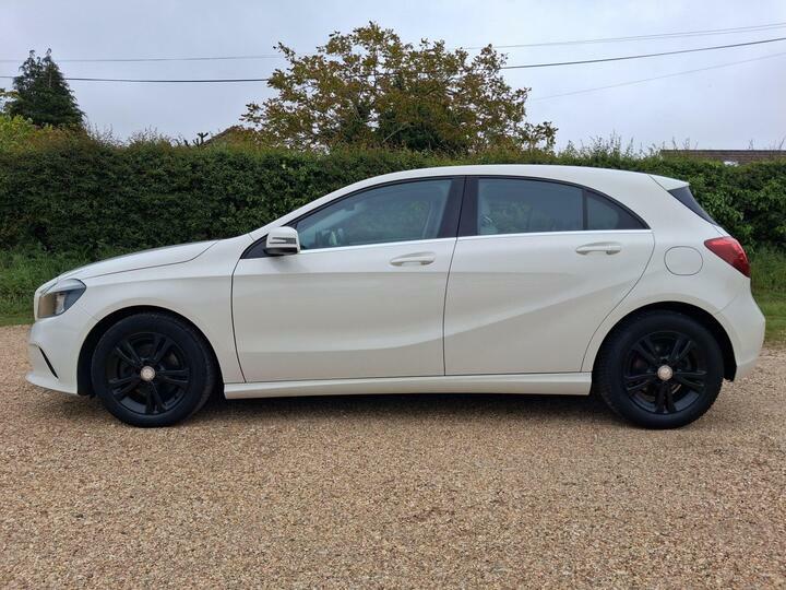 Mercedes-Benz A Class 1.6 A180 Se Euro 6 Ss White #6
