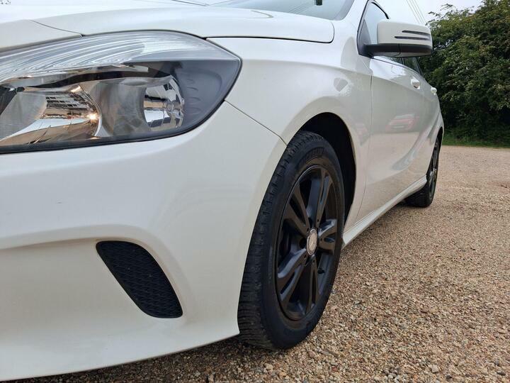 Mercedes-Benz A Class 1.6 A180 Se Euro 6 Ss White #3