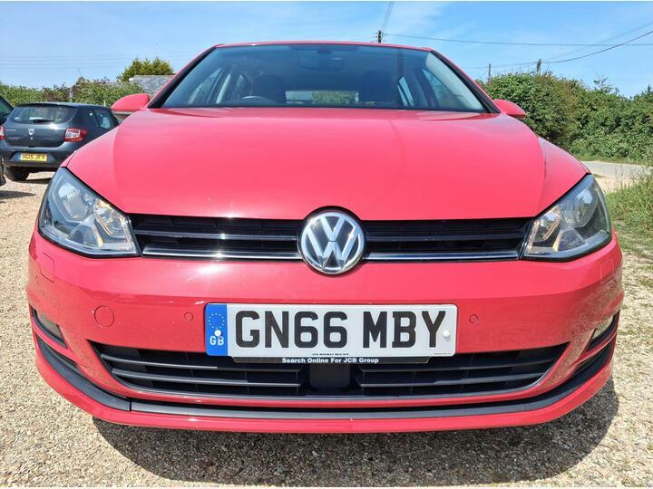 Volkswagen Golf 1.4 Tsi Bluemotion Tech Match Edition Euro 6 Ss Red