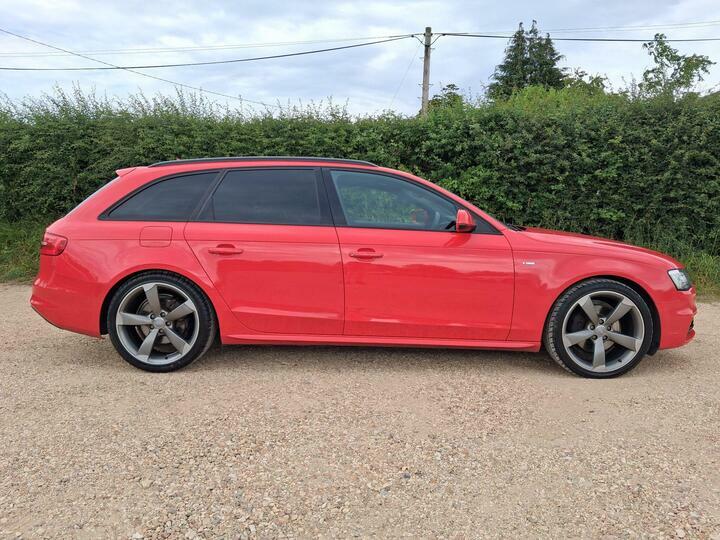 Audi A4 Avant 2.0 Tdi Black Edition S Tronic Quattro Euro 5 Ss Red #5