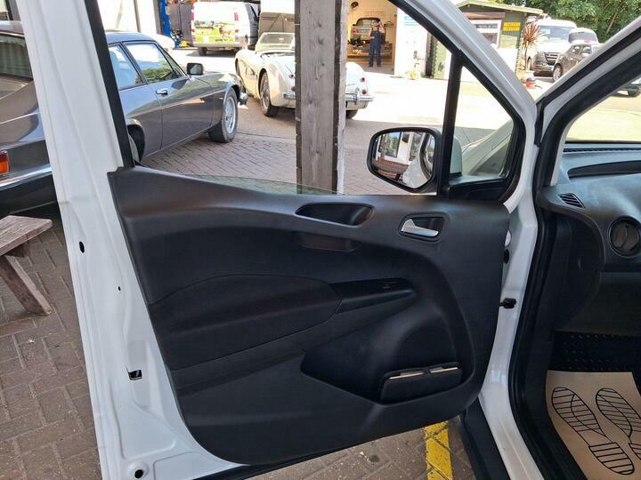 Ford Transit Courier Courier 1.5 Tdci Trend L1 Euro 5 Silver #21