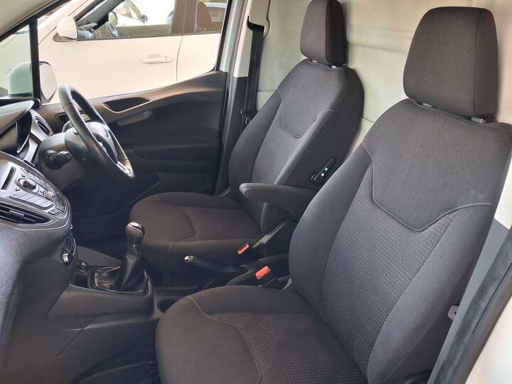 Ford Transit Courier Courier 1.5 Tdci Trend L1 Euro 5 Silver #16