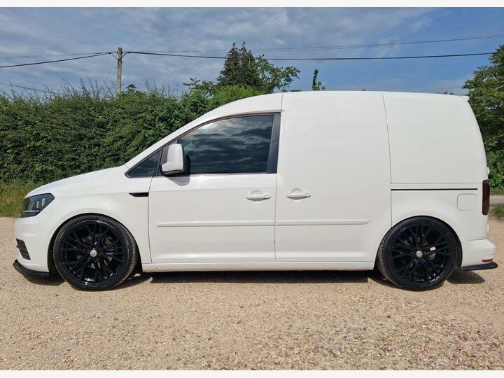 Volkswagen Caddy 2.0 Tdi C20 Bluemotion Tech Trendline Swb Euro 6 BV17WDA White #4