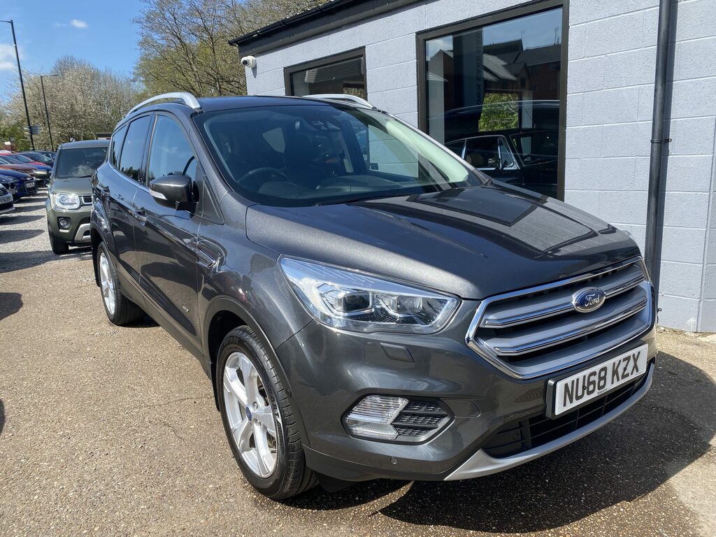 Ford  1.5 Ecoblue 120 Titanium Powershift Black #2