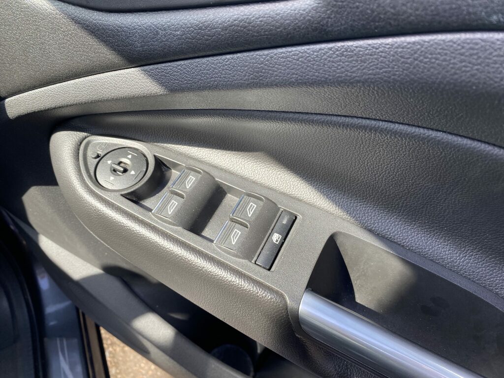 Ford  1.5 Ecoblue 120 Titanium Powershift Black #38