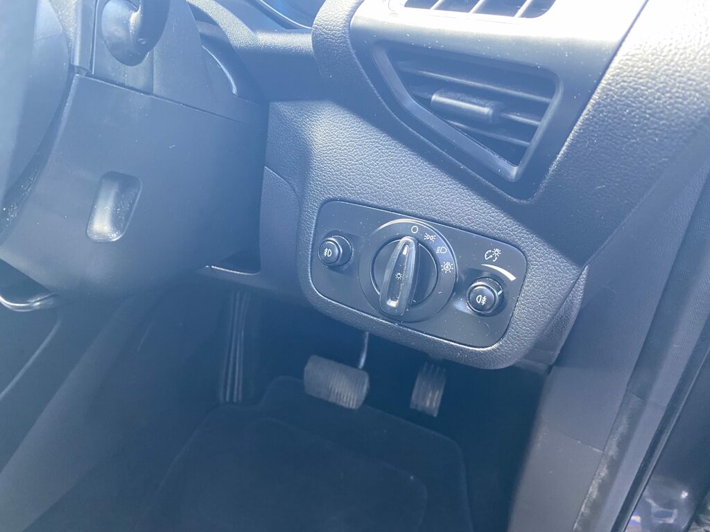 Ford  1.5 Ecoblue 120 Titanium Powershift Black #24