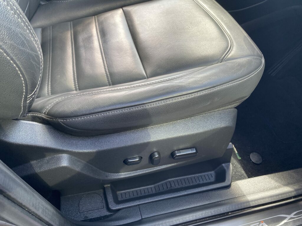 Ford  1.5 Ecoblue 120 Titanium Powershift Black #25