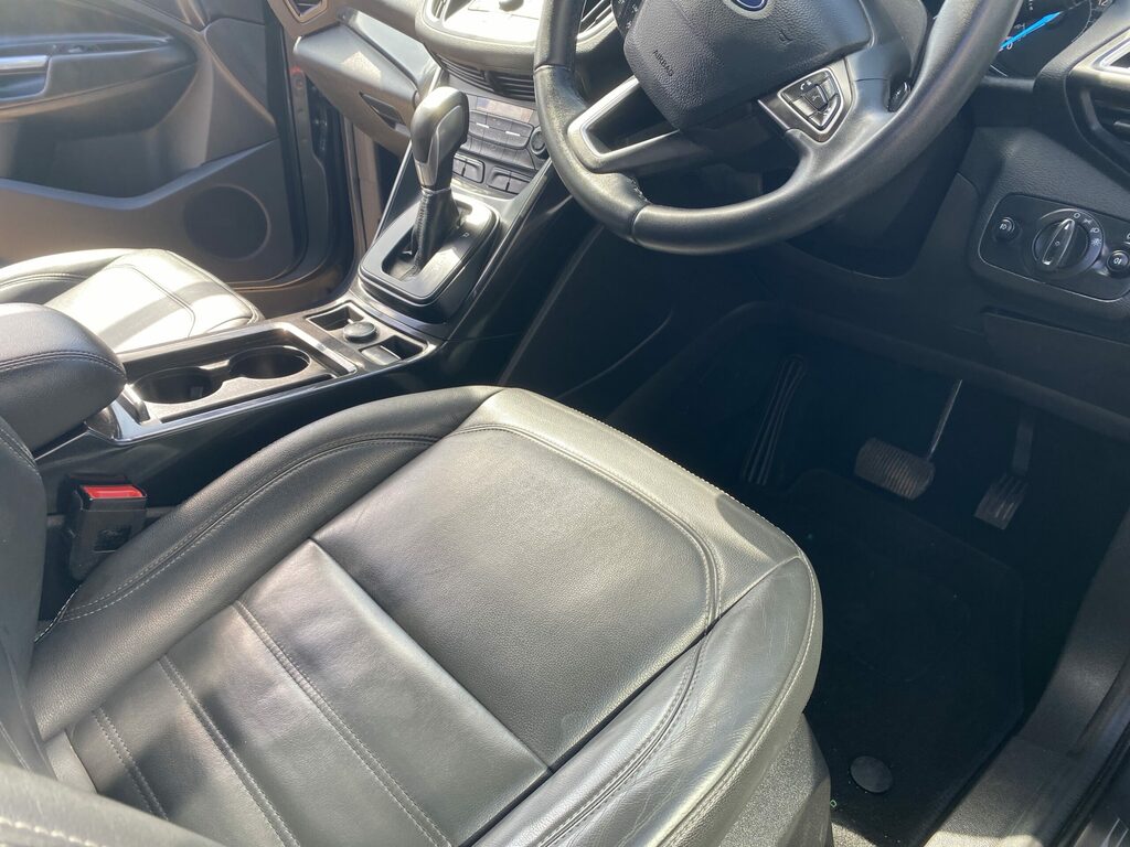 Ford  1.5 Ecoblue 120 Titanium Powershift Black #27